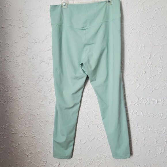 Girlfriend Collective Mint Leggings - Picture 4 of 5